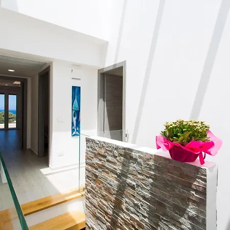 Annalisa By Posarellivillas Villa *